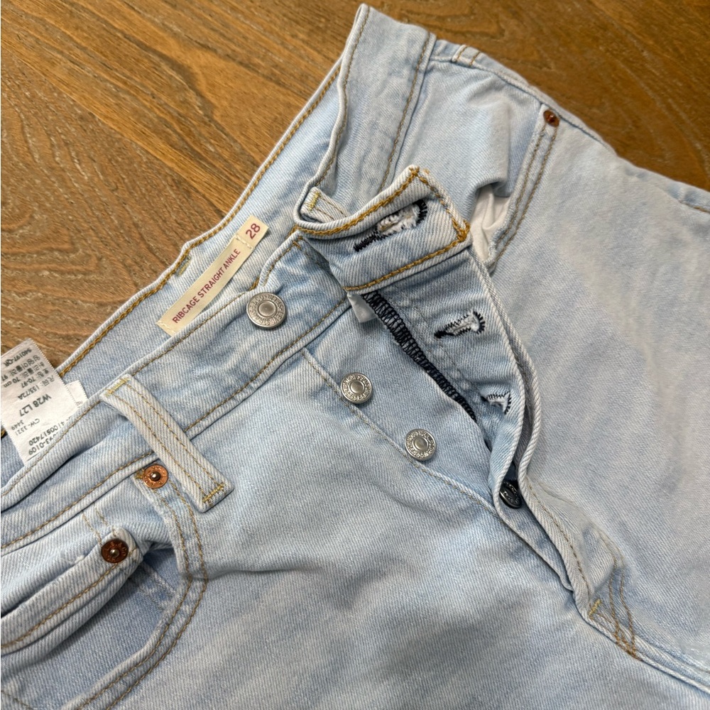 Levi’s jeans - Picture 7 of 7